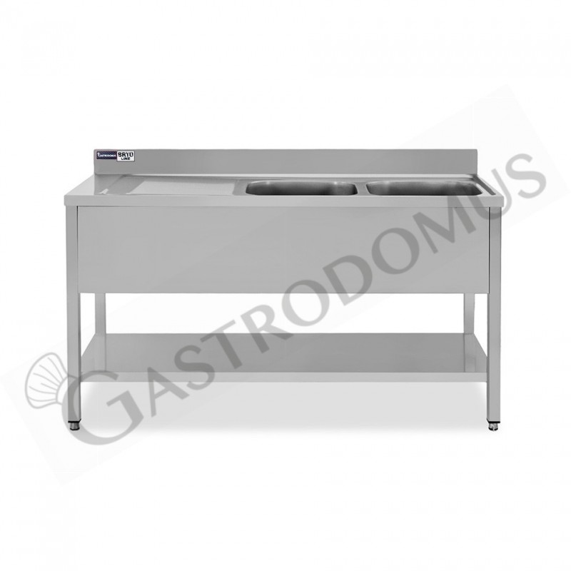 Lavello semplice con alzatina, 1 ripiano, 2 vasche, gocciolatoio a sinistra, L1500xP700xH965mm - con foro rubinetto Ø 32 mm Lavello semplice con alzatina, 1 ripiano, 2 vasche, gocciolatoio a sinistra, L1500xP700xH965mm - con foro rubinetto Ø 32 mm