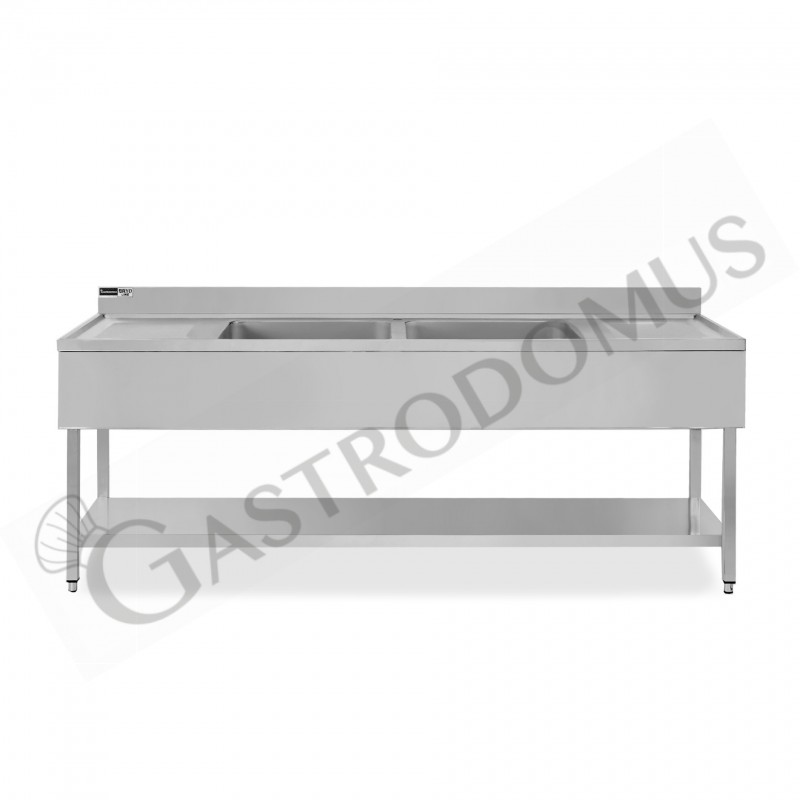 Lavello semplice con alzatina, 1 ripiano, 2 vasche, 2 gocciolatoi, L 2000 x P 600 x H 965 mm - con foro rubinetto Ø 32 mm Lavello semplice con alzatina, 1 ripiano, 2 vasche, 2 gocciolatoi, L 2000 x P 600 x H 965 mm - con foro rubinetto Ø 32 mm