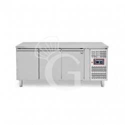 Tavolo Refrigerato 3 porte Prof. 600 mm -2°C/+8°C classe energetica E