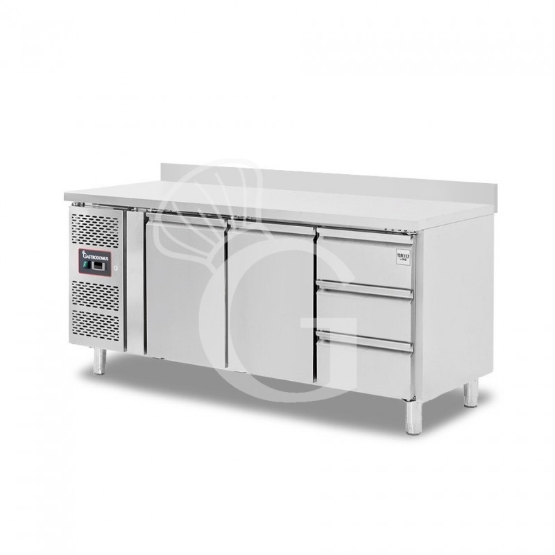 Tavolo Refrigerato 3 cassetti 2 porte 700 mm -2°C/+8°C alzatina Motore a sinistra