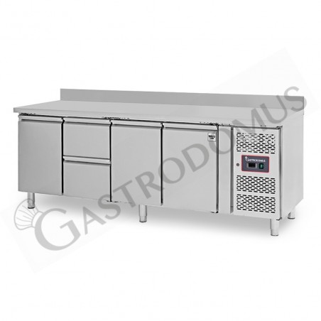 Tavolo Refrigerato 2 cassetti 3 porte 700 mm -2°C/+8°C alzatina per Gastronomia Tavolo Refrigerato 2 cassetti 3 porte 700 mm -2°C/+8°C alzatina per Gastronomia