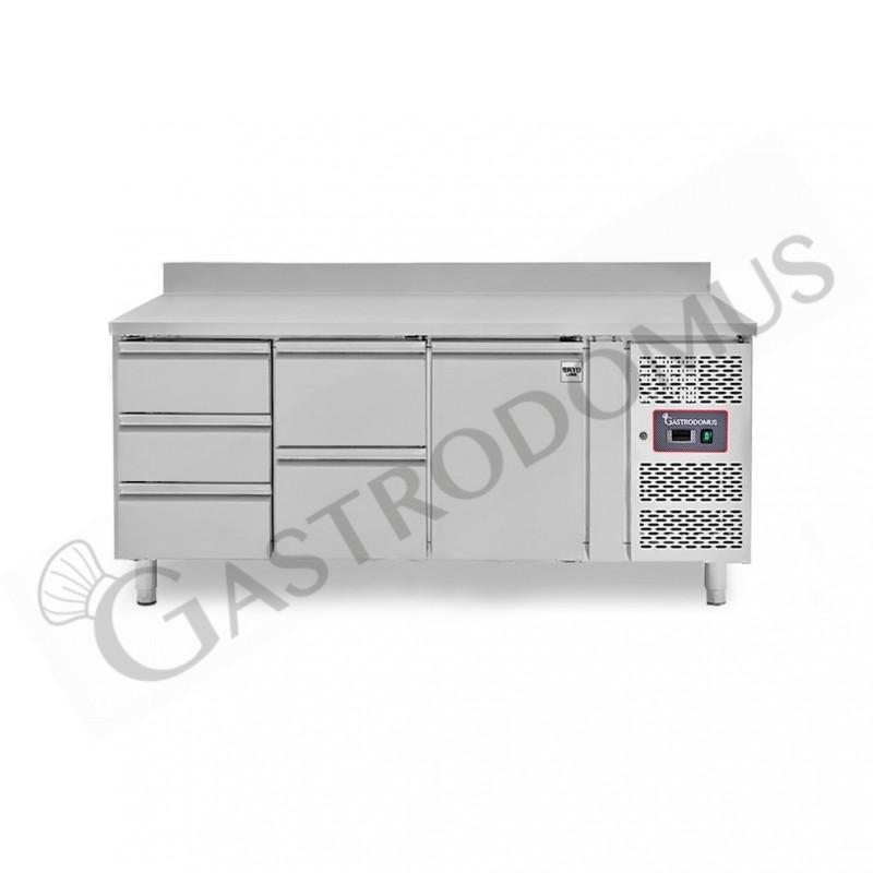 Tavolo Refrigerato 5 cassetti 1 porta 700 mm -2°C/+8°C alzatina per Gastronomia Tavolo Refrigerato 5 cassetti 1 porta 700 mm -2°C/+8°C alzatina per Gastronomia