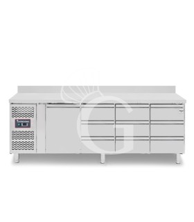 Tavolo Refrigerato 9 cassetti 1 porta 700 mm -2°C/+8°C alzatina, motore a sinistra