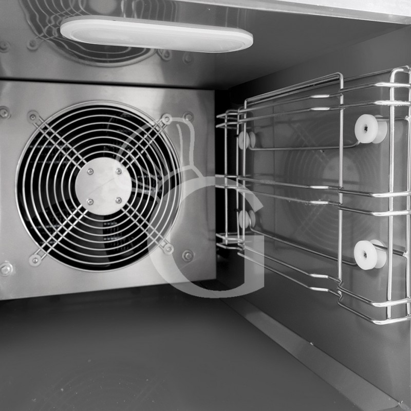 Abbattitore digitale in acciaio inox per 53 teglie/griglie GN 2/3, -18°/0°C, con ruote montate
