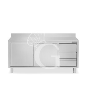 Tavolo armadiato,2 porte scorrevoli,3 cassetti a destra, alzatina, L1900 x P700 x H950mm