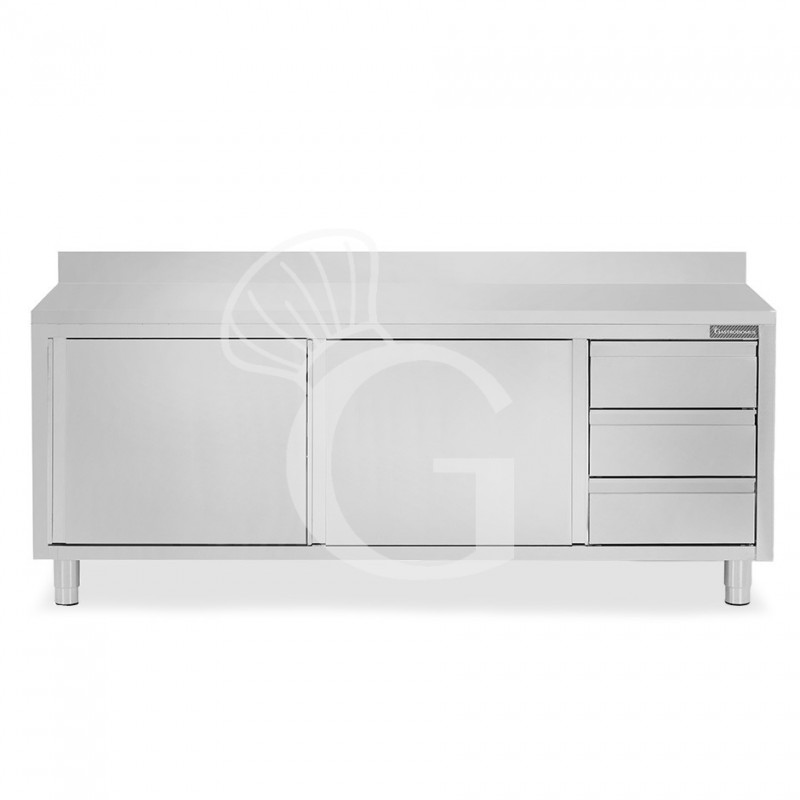 Tavolo armadiato,2 porte scorrevoli,3 cassetti a destra, alzatina, L2300 x P600 x H950mm Tavolo armadiato,2 porte scorrevoli,3 cassetti a destra, alzatina, L2300 x P600 x H950mm