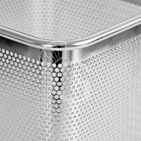 Cestello per cuocipasta da GN2/4 - L 140 mm x P 280 mm x H 160 mm Cestello per cuocipasta da GN2/4 - L 140 mm x P 280 mm x H 160 mm