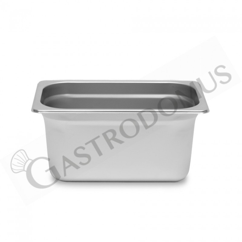 Bacinella in acciaio inox GN1/4 L 265 mm x P 162 mm x H 100 mm 2,5 LT Bacinella in acciaio inox GN1/4 L 265 mm x P 162 mm x H 100 mm 2,5 LT