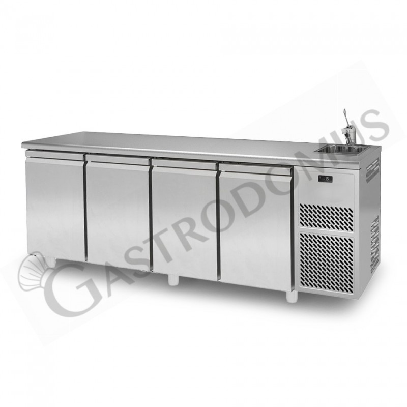 Tavolo Refrigerato con Lavello 4 porte Prof. 700 mm 0°C/+10°C Classe energetica D