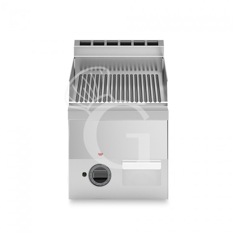 Fry Top elettrico da banco piastra rigata singola 3000 W Monofase P 600 mm Fry Top elettrico da banco piastra rigata singola 3000 W Monofase P 600 mm