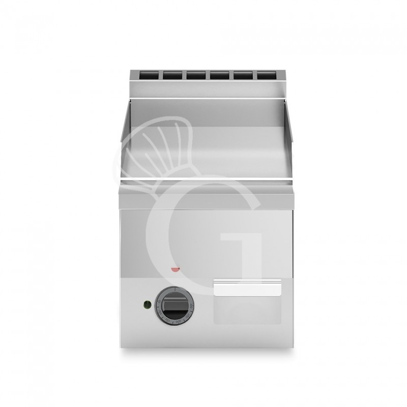 Fry Top elettrico da banco piastra liscia cromata singola 3000 W Trifase P 600 mm Fry Top elettrico da banco piastra liscia cromata singola 3000 W Trifase P 600 mm