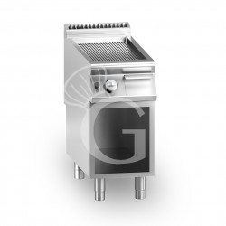 Fry Top a gas su armadio aperto piastra rigata cromata singola 10500 W L 400 mm x P 900 mm x H 870 mm