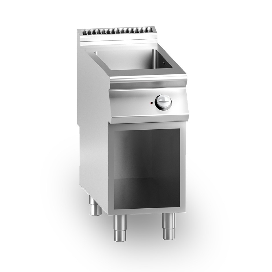Bagnomaria elettrico su armadio aperto predisposto per bacinelle GN h 150 mm L 400 mm x P 900 mm