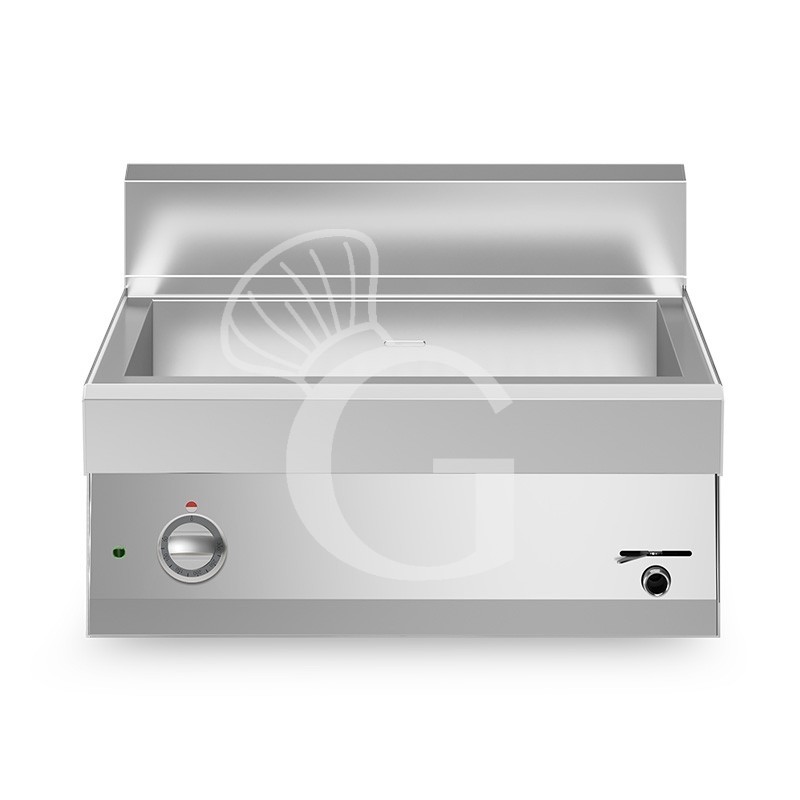 Bagnomaria elettrico da banco predisposto per bacinelle GN h 150 mm L 700 mm x P 700 mm Bagnomaria elettrico da banco predisposto per bacinelle GN h 150 mm L 700 mm x P 700 mm