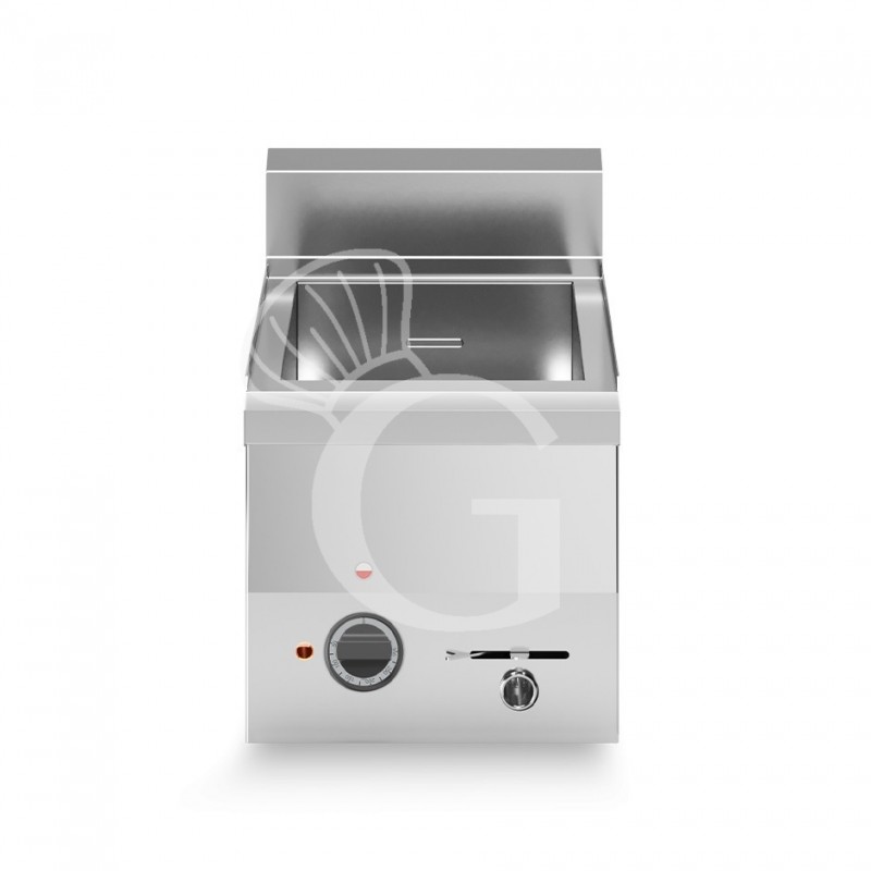 Bagnomaria elettrico da banco predisposto per bacinelle GN h 150 mm L 300 mm x P 600 mm Bagnomaria elettrico da banco predisposto per bacinelle GN h 150 mm L 300 mm x P 600 mm