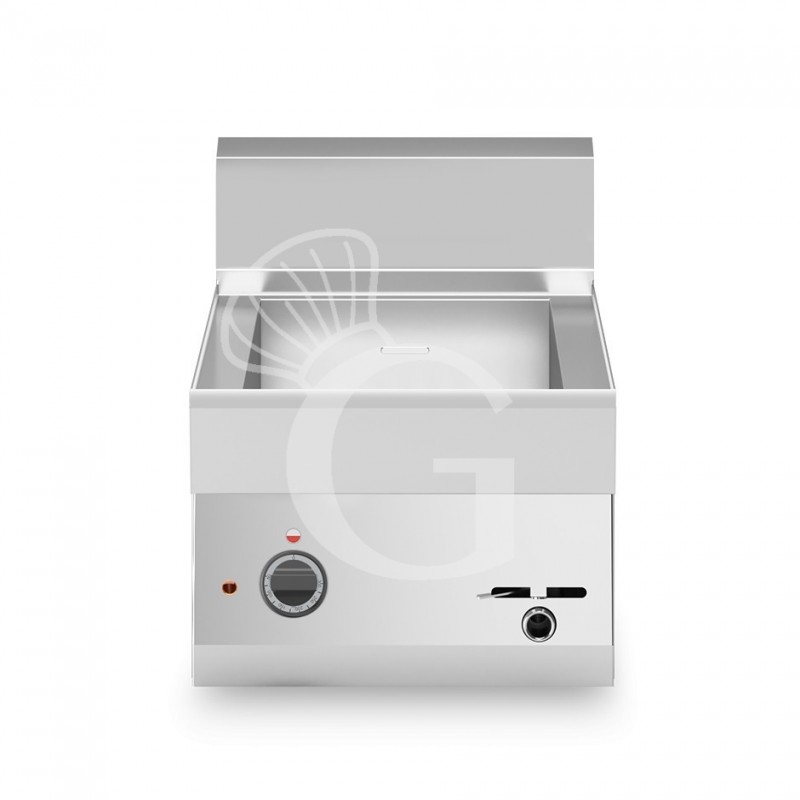 Bagnomaria elettrico da banco predisposto per bacinelle GN h 150 mm L 400 mm x P 650 mm Bagnomaria elettrico da banco predisposto per bacinelle GN h 150 mm L 400 mm x P 650 mm