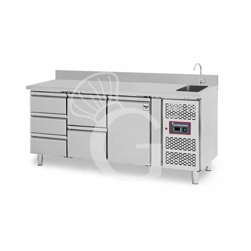 Tavolo refrigerato 5 cassetti 1 porta con lavello e alzatina, Prof. 700 mm, temp. +2°C/+8°C, completo di rubinetto