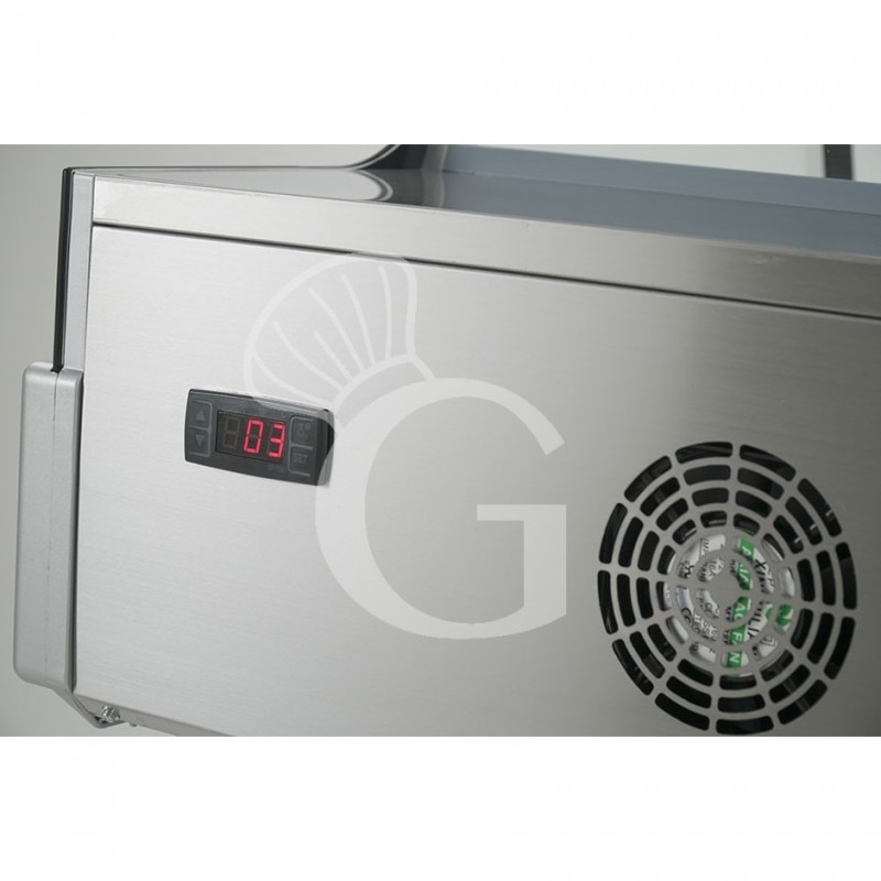 Espositore refrigerato ventilato esterno nero e inox, capacità 255 LT, luce interna LED