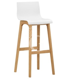 Sgabello con struttura in legno di quercia, scocca in polipropilene