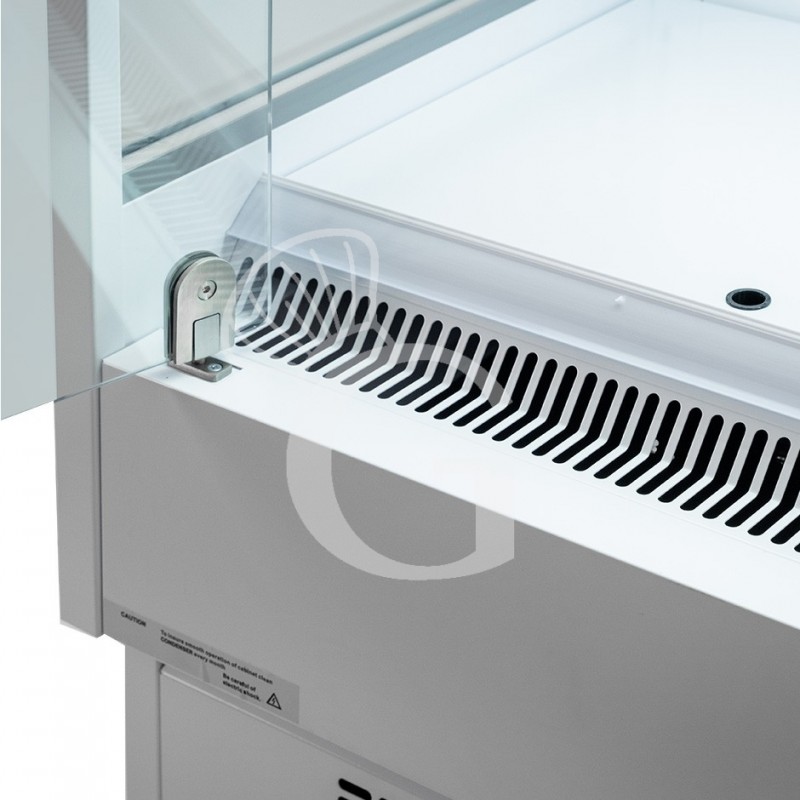 Murale espositivo ventilato bianco con porte battenti, temperatura -1°C/+7°C e L 1520 mm