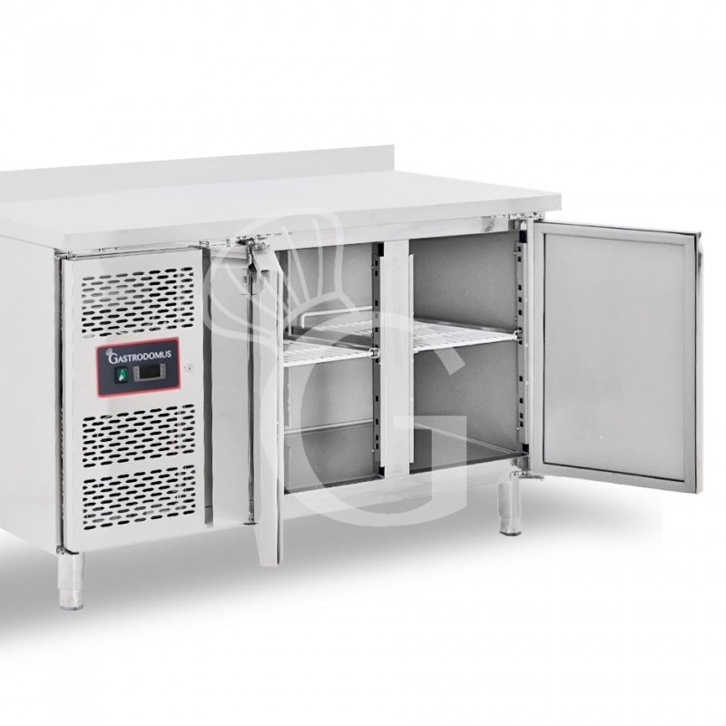 Tavolo Refrigerato 2 porte alzatina Prof. 700 mm +2°C/+8°C motore a sinistra classe energetica C