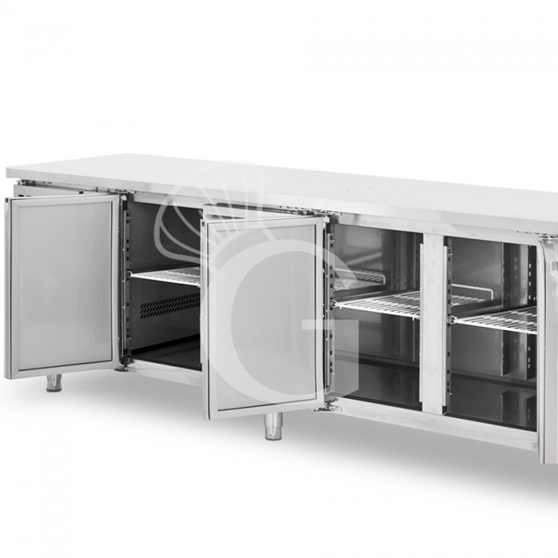 Tavolo Refrigerato 4 porte Prof. 600 mm +2°C/+8°C motore a sinistra classe energetica B