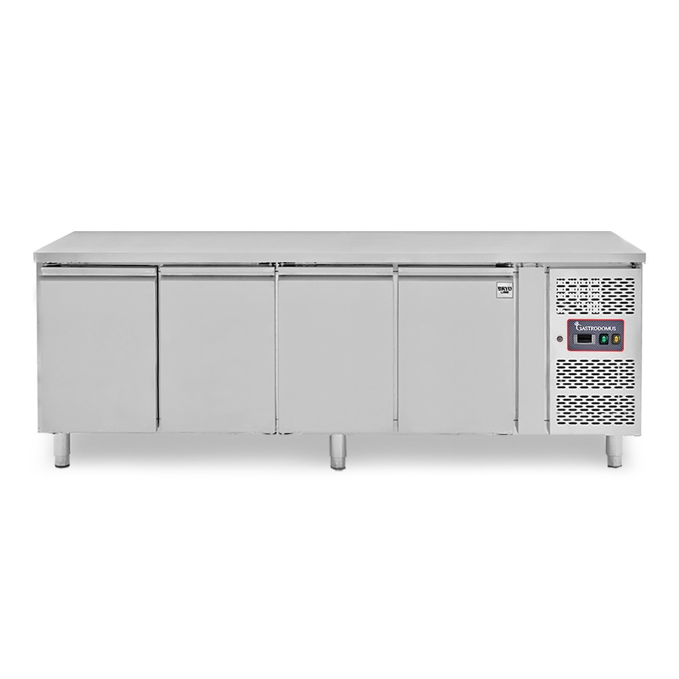 Tavolo Refrigerato 4 porte Prof. 700 mm -2°C/+8°C classe energetica E