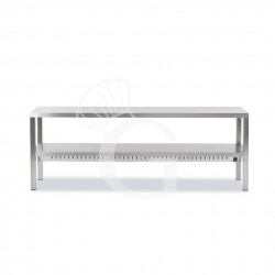 Ripiani sovrapposti con...