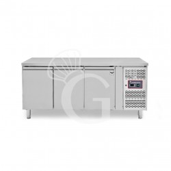 Tavolo Refrigerato 3 porte -2°C/+8°C classe energetica C Profondità 700 mm