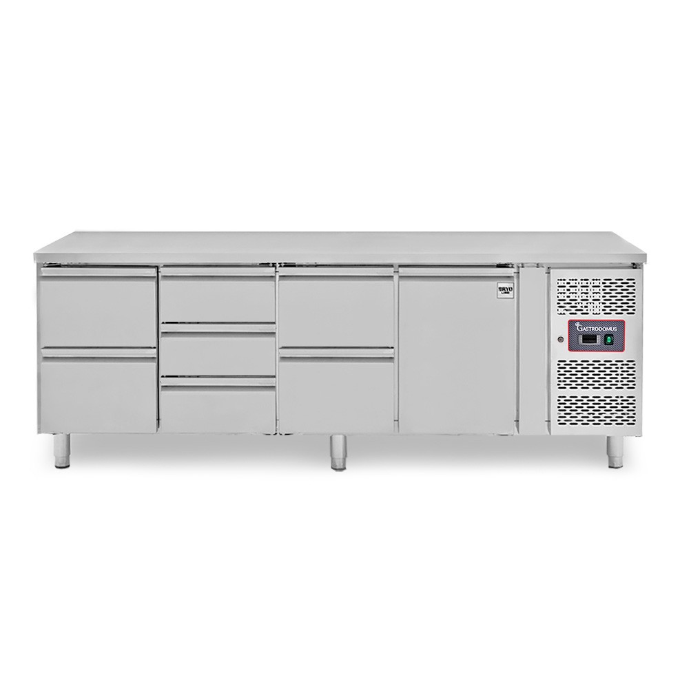 Tavolo Refrigerato 7 cassetti + 1 porta, P 700 mm, -2°C/+8°C, alzatina, motore a sinistra