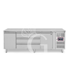 Tavolo Refrigerato 6 cassetti da 1/3 centrali, 2 porte, P 700 mm, -2°C/+8°C