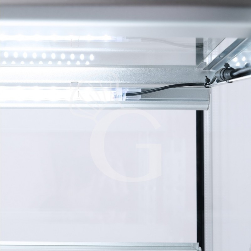 Vetrina Refrigerata Ventilata 670 LT +2°C/+8°C 4 lati vetro, L 1520 mm