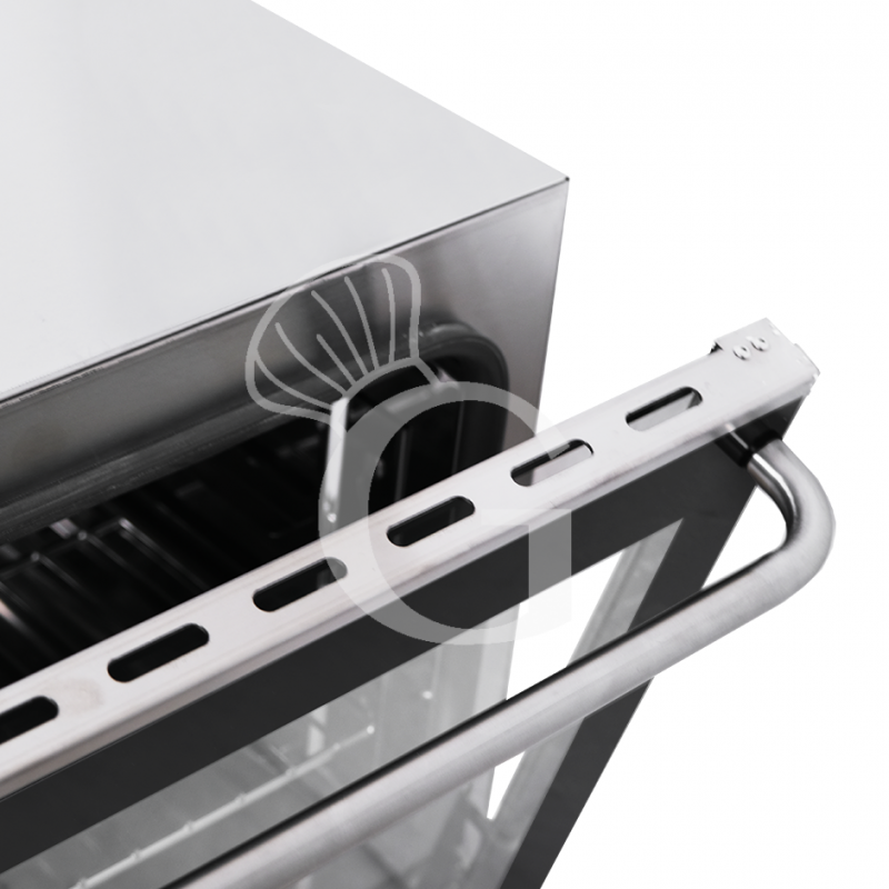 Forno elettrico per pasticceria con umidificatore, comandi meccanici, porta a ribalta, monofase per 4 teglie 600x400 mm