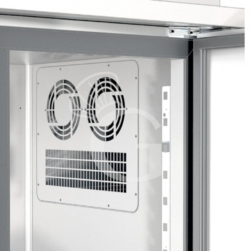 Tavolo Refrigerato 3 porte alzatina Prof. 800 mm 0°C/+10°C motore remoto