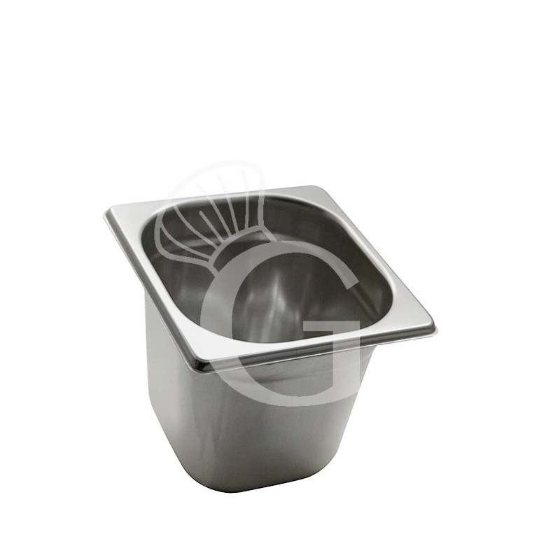 Bacinella in acciaio inox GN1/6 L 176 mm x P 162 mm x H 150 mm Bacinella in acciaio inox GN1/6 L 176 mm x P 162 mm x H 150 mm