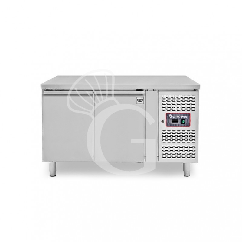 Tavolo Refrigerato 2 porte Prof. 700 mm -2°C/+8°C classe energetica E Tavolo Refrigerato 2 porte Prof. 700 mm -2°C/+8°C classe energetica E