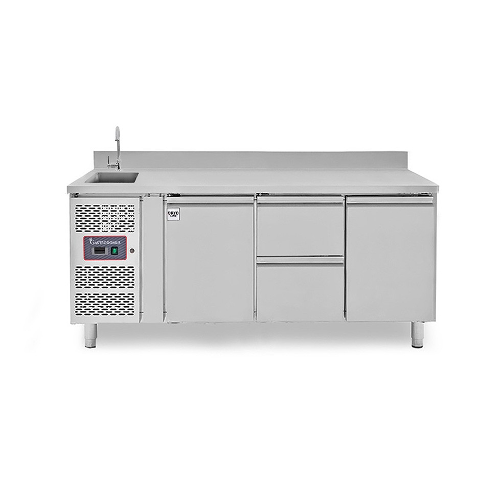 Tavolo refrigerato 2 cassetti 2 porte con lavello e alzatina,motore a sinistra Prof. 700 mm, temp. +2°C/+8°C, con rubinetto
