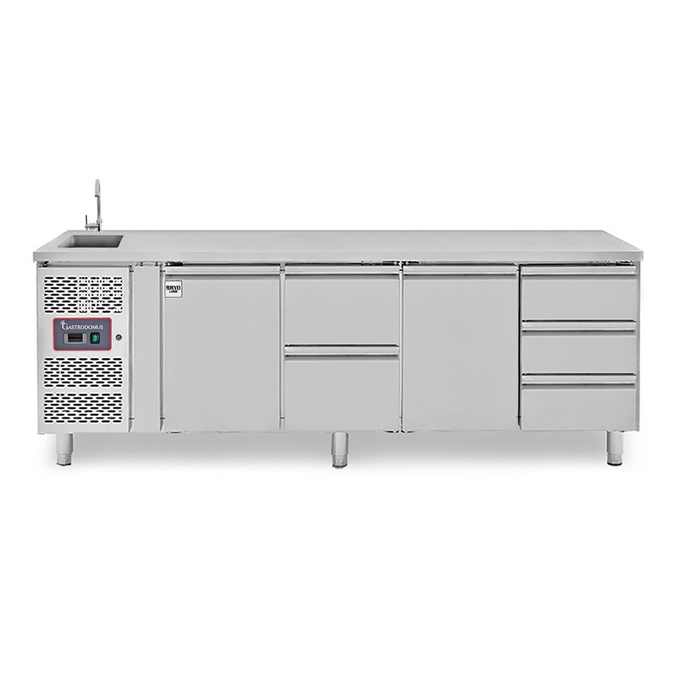 Tavolo refrigerato 2 porte + 5 cassetti alternati, lavello, rubinetto, motore a sinistra, P 700 mm, +2°C/+8°C