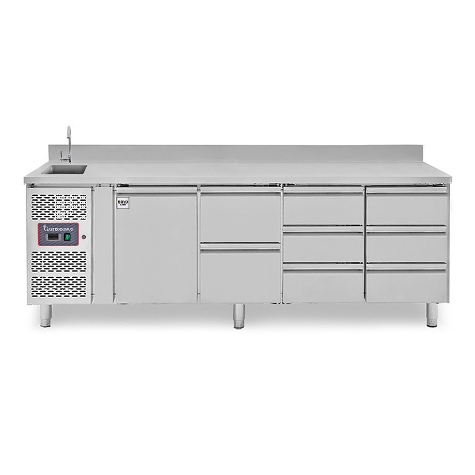 Tavolo refrigerato 1 porta, 8 cassetti, alzatina, lavello, rubinetto, motore a sinistra P 700 mm, +2°C/+8°C