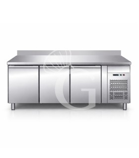 Tavolo frigo 417 LT per gastronomia 3 porte alzatina P 700 mm -18°C/-22°C classe D