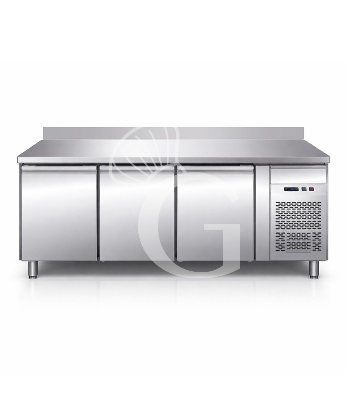 Tavolo frigo 417 LT per gastronomia 3 porte alzatina P 700 mm -18°C/-22°C classe D