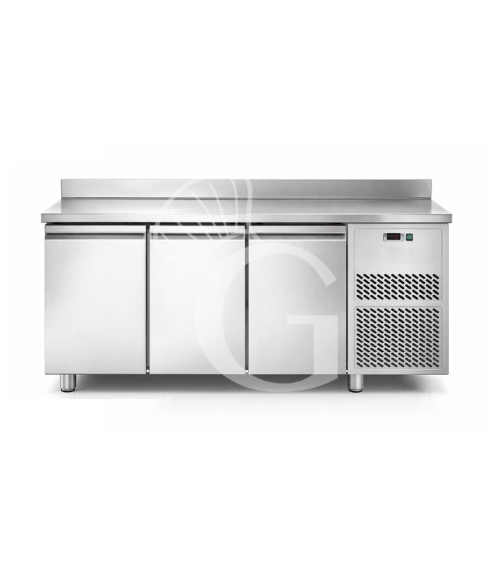 Tavolo Refrigerato 3 porte alzatina Prof. 600 mm -18°C/-22°C classe energetica A