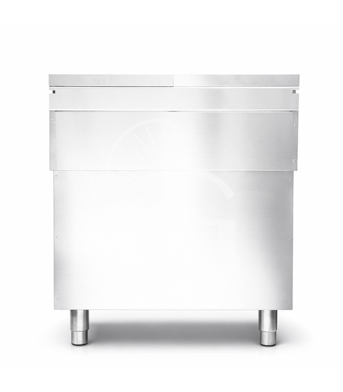 Cucina professionale a gas 4 fuochi armadio aperto profondità 900 mm