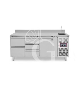 Tavolo refrigerato 5 cassetti 2+3 sinistra, 1 porta, lavello, rubinetto e alzatina, P 700 mm, +2°C/+8°C