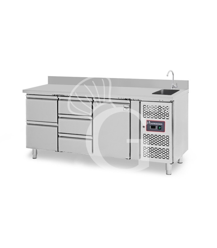 Tavolo refrigerato 5 cassetti 2+3 sinistra, 1 porta, lavello, rubinetto e alzatina, P 700 mm, +2°C/+8°C