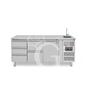 Tavolo refrigerato 5 cassetti 3+2 sinistra, 1 porta, lavello, rubinetto, P 700 mm, +2°C/+8°C