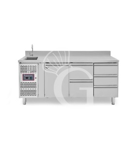 Tavolo refrigerato 5 cassetti 2+3 destra, 1 porta, lavello, rubinetto e alzatina, motore a sinistra, P 700 mm, +2°C/+8°C