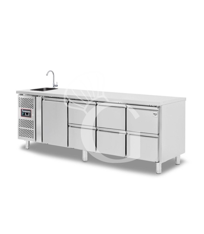 Tavolo refrigerato 6 cassetti da 1/2, 1 porta, lavello, rubinetto, motore a sinistra, P 700 mm, +2°C/+8°C