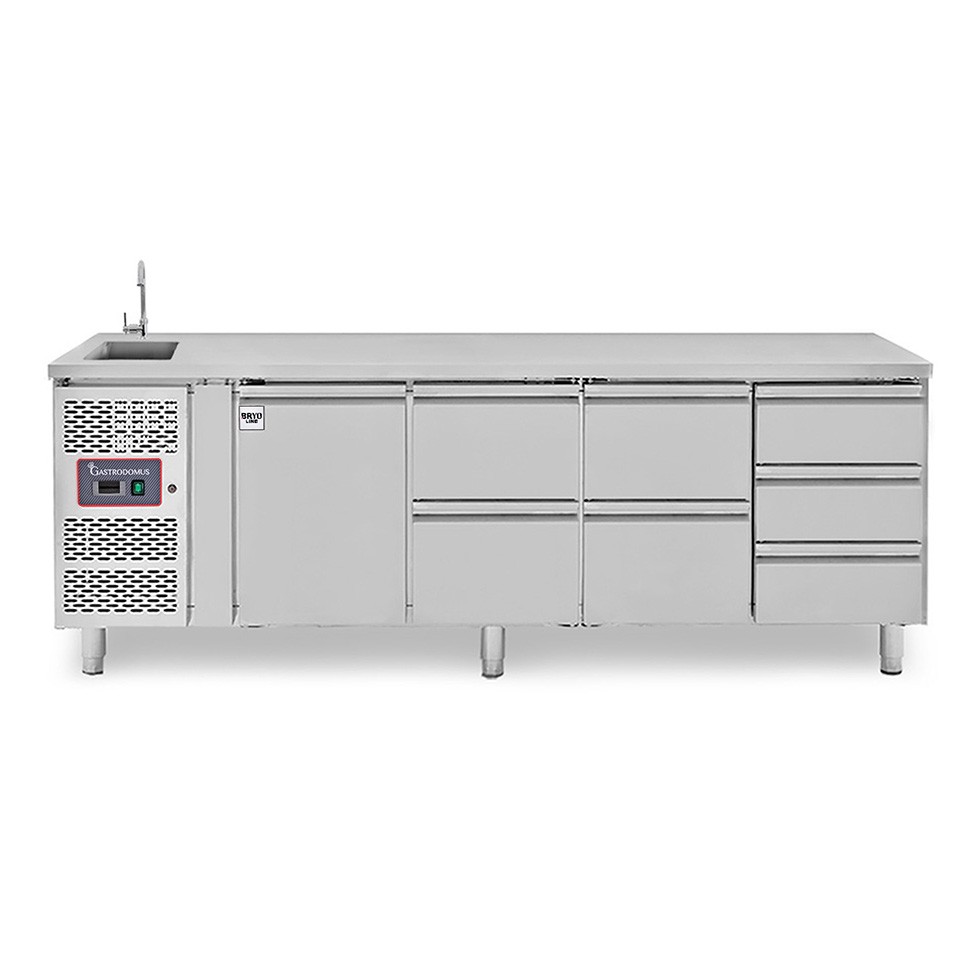 Tavolo refrigerato 7 cassetti, 1 porta. lavello, rubinetto, motore a sinistra, P 700 mm, +2°C/+8°C