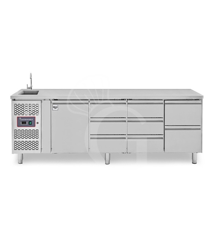 Tavolo refrigerato 8 cassetti, 1 porta lavello, rubinetto, P 700 mm, +2°C/+8°C, motore a sinistra